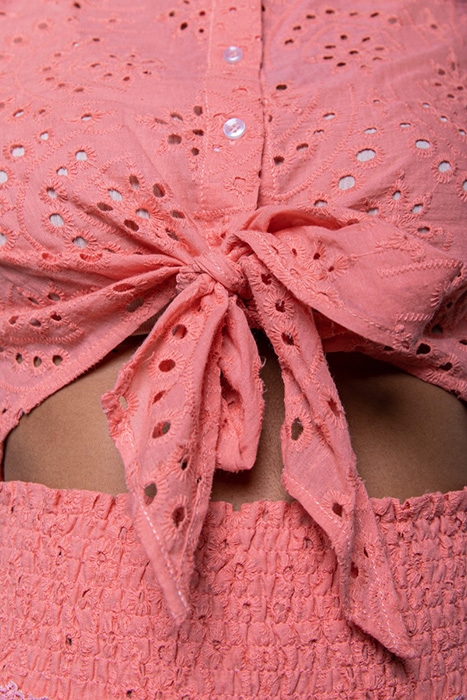 JO BRODERIE ANGLAISE CROPPED BLOUSE PINK 3