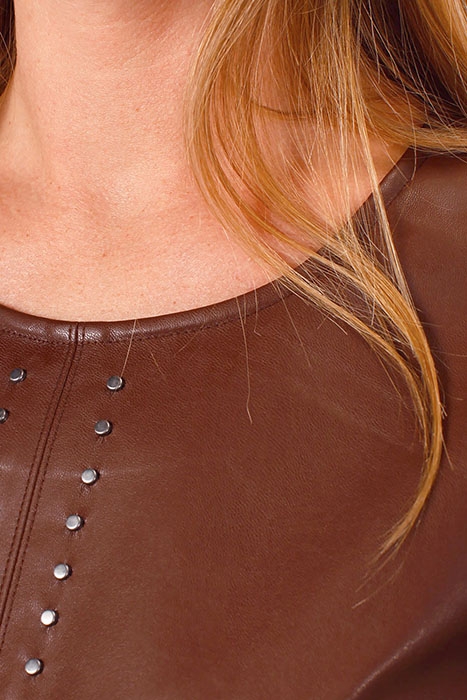 DRESS SHSL NAIL DETAIL 4