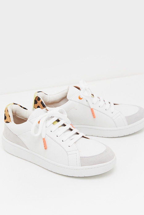 LEATHER LACE UP TRAINER WHITE 3