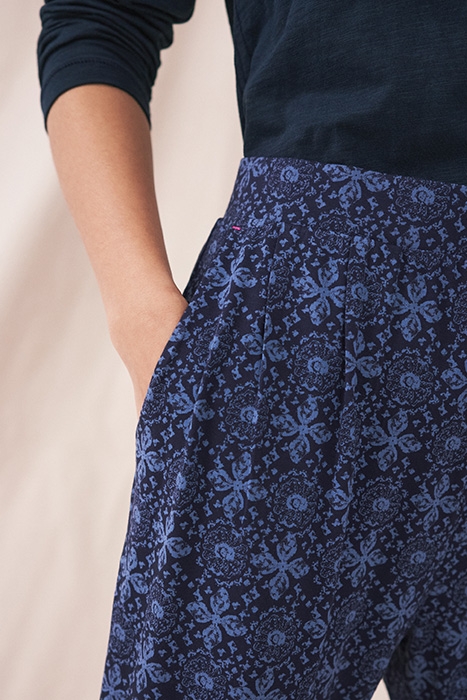 MAISON ECO VERO JERSEY TROUSER BLUE MULTI 4