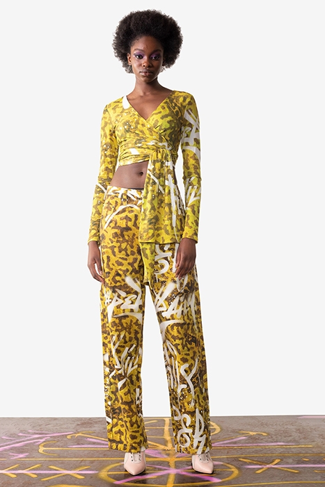 YELLOW GRAFFITI FROG LEENA TOP 2