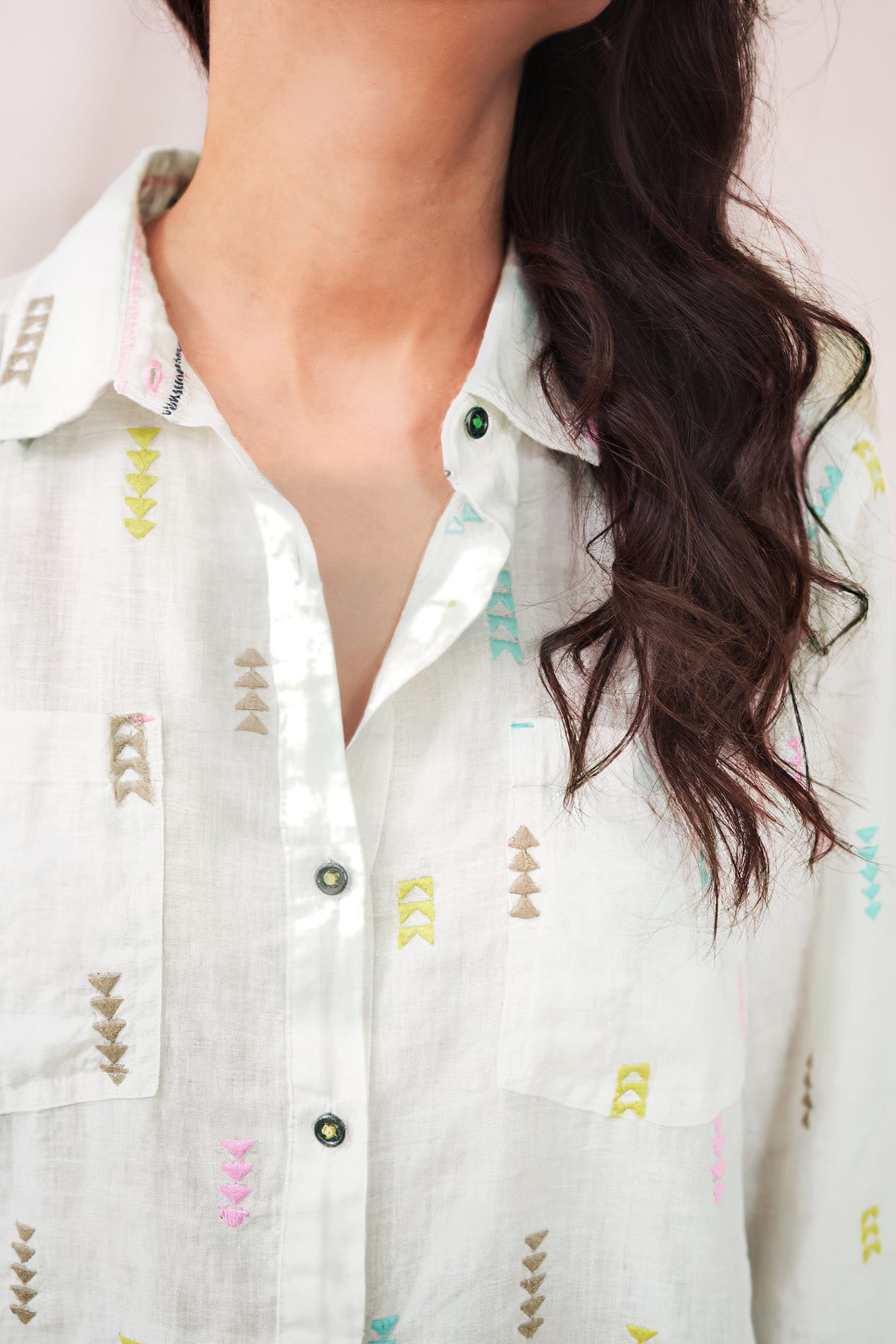 LAYLA EMBROIDERED LINEN SHIRT WHITE MULTI 4