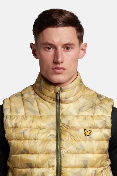 LIGHTWEIGHT QUILTED COLLAR GILET BAY GREEN PRINT 4