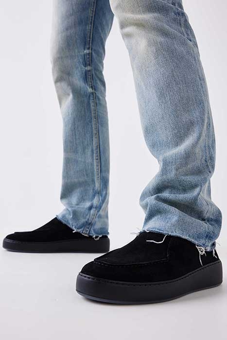 JIRO SUO BLACK RAVEN SUEDE 2