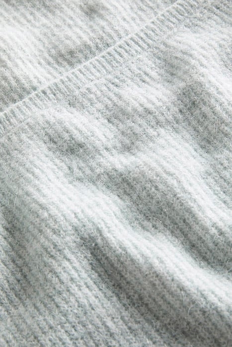 SQUARE NECK FLUFFY JUMPER BLU 5