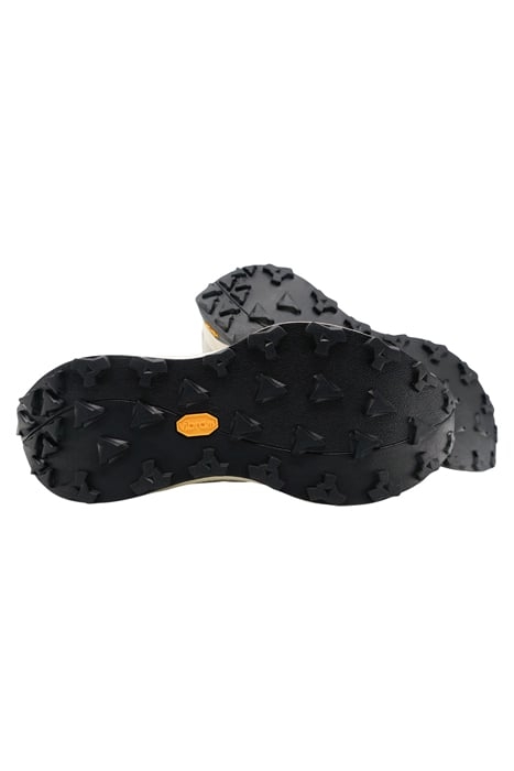 FINALIST - VIBRAM SILVER BIRCH 4