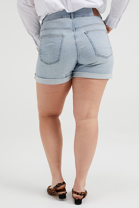 LADIES HIGH RISE DENIM SHORT WITH STRETCH - CURVE LIGHT BLUE 3