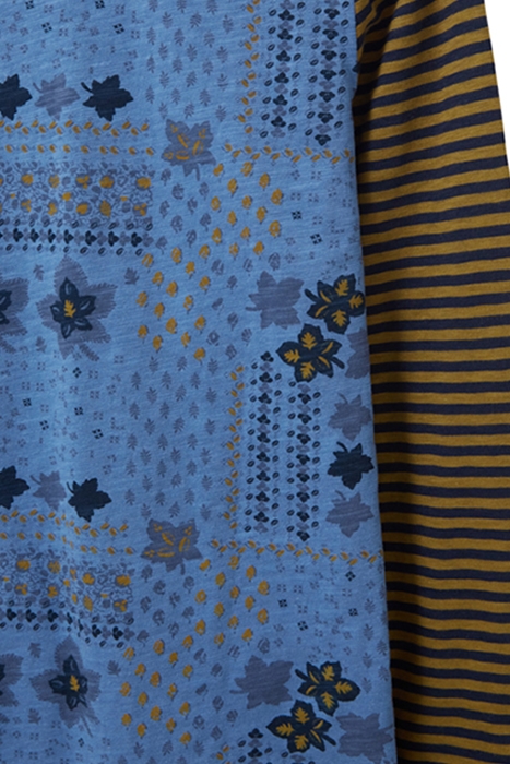 CASSIE PRINT AND STRIPE TEE BLUE MULTI 3