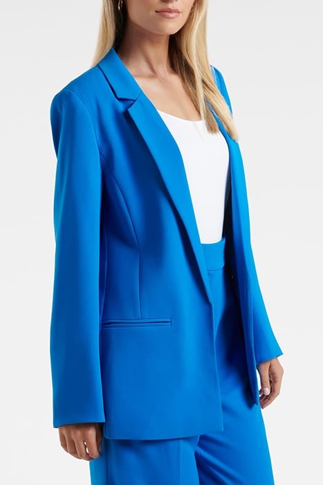 TORI BOYFRIEND BLAZER PLUNGE POOL 4