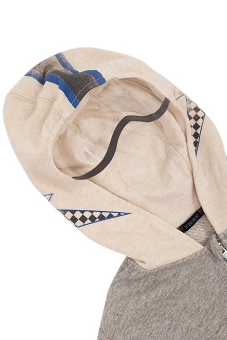 BOYS’ GREY AND BEIGE CARDIGAN WITH VISOR HOOD 6
