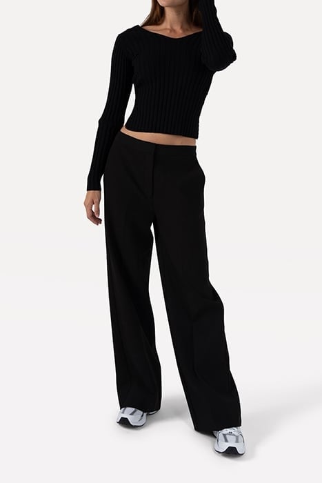 FENNE KNITTED PULL BLACK 1