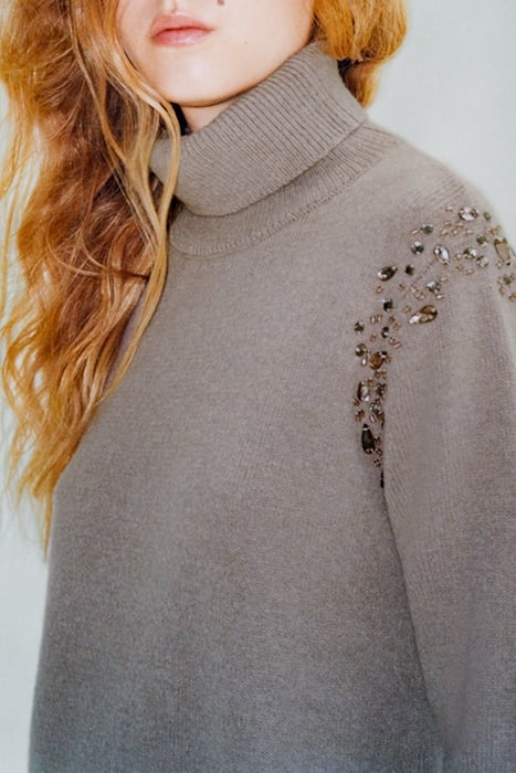 BEIGE KNIT DRESS WITH DIAMANTE ARMHOLES 5