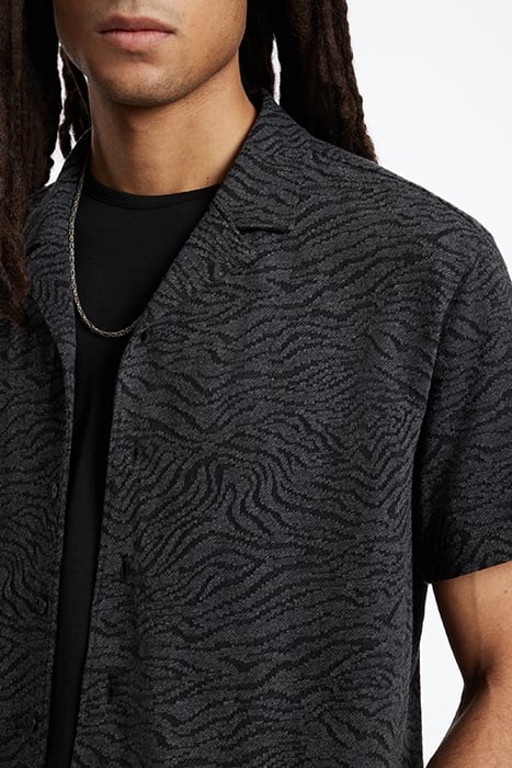LAWRENCE CAMP COLLAR SHIRT IN ZEBRA JACQ BLACK 3