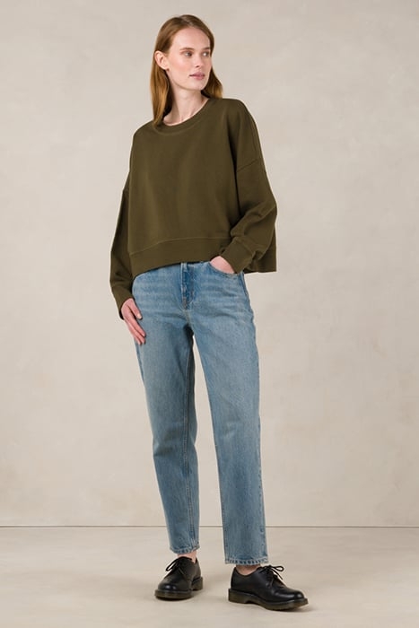 CAROLINE CROPPED STANLEY MINIMAL WORN 3