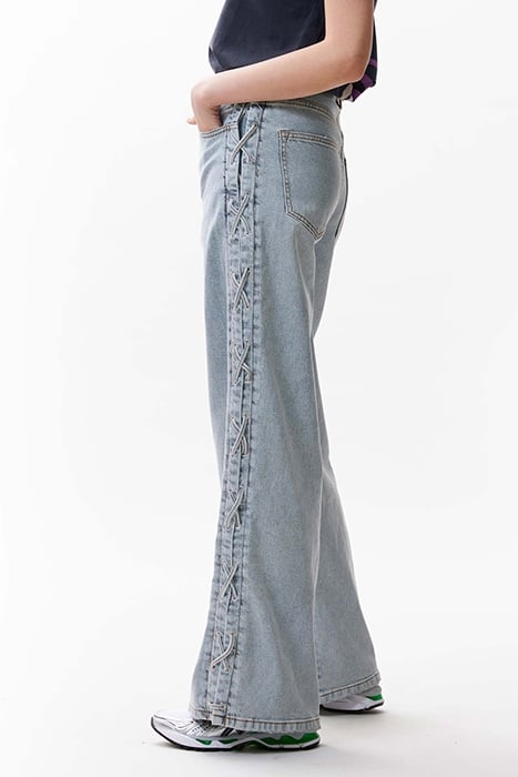 LOOSE FIT JEANS WITH LACE DETAIL BLUE 4
