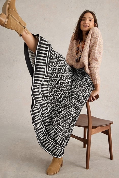 TEXTURED V NECK JUMPER NATURAL MULTI 4