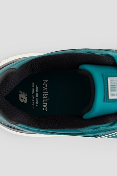 U990TW4 SNEAKERS IN TEAL 8