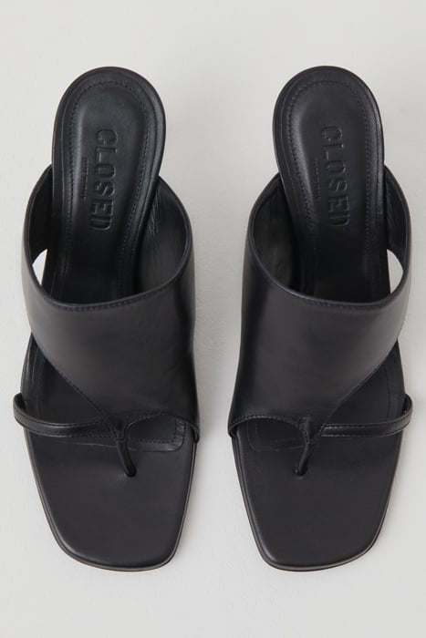 MULE SHOES BLACK 2