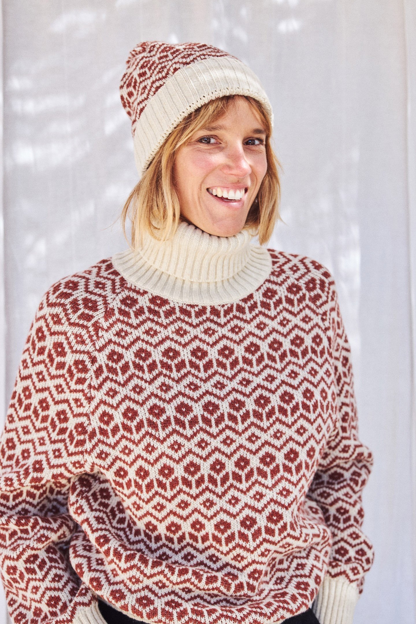 SIERRA BEANIE - ROOF 4