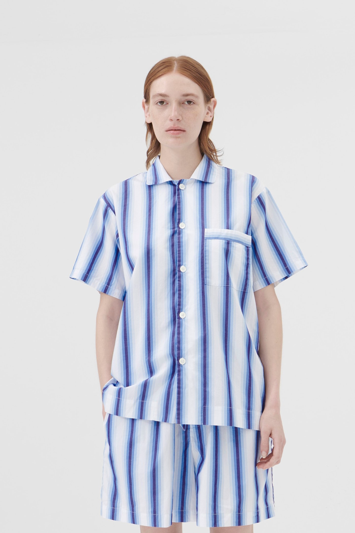 UNISEX POPLIN, SHORT SLEEVE SHIRT BLUE MARQUEE 1