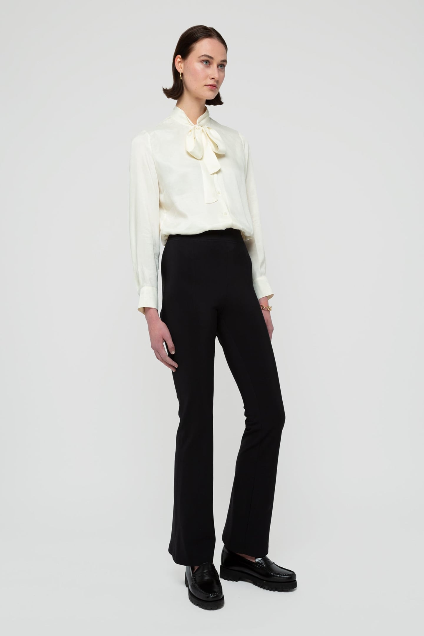 PANTS HIGH TECH FLAIRED BLACK 4