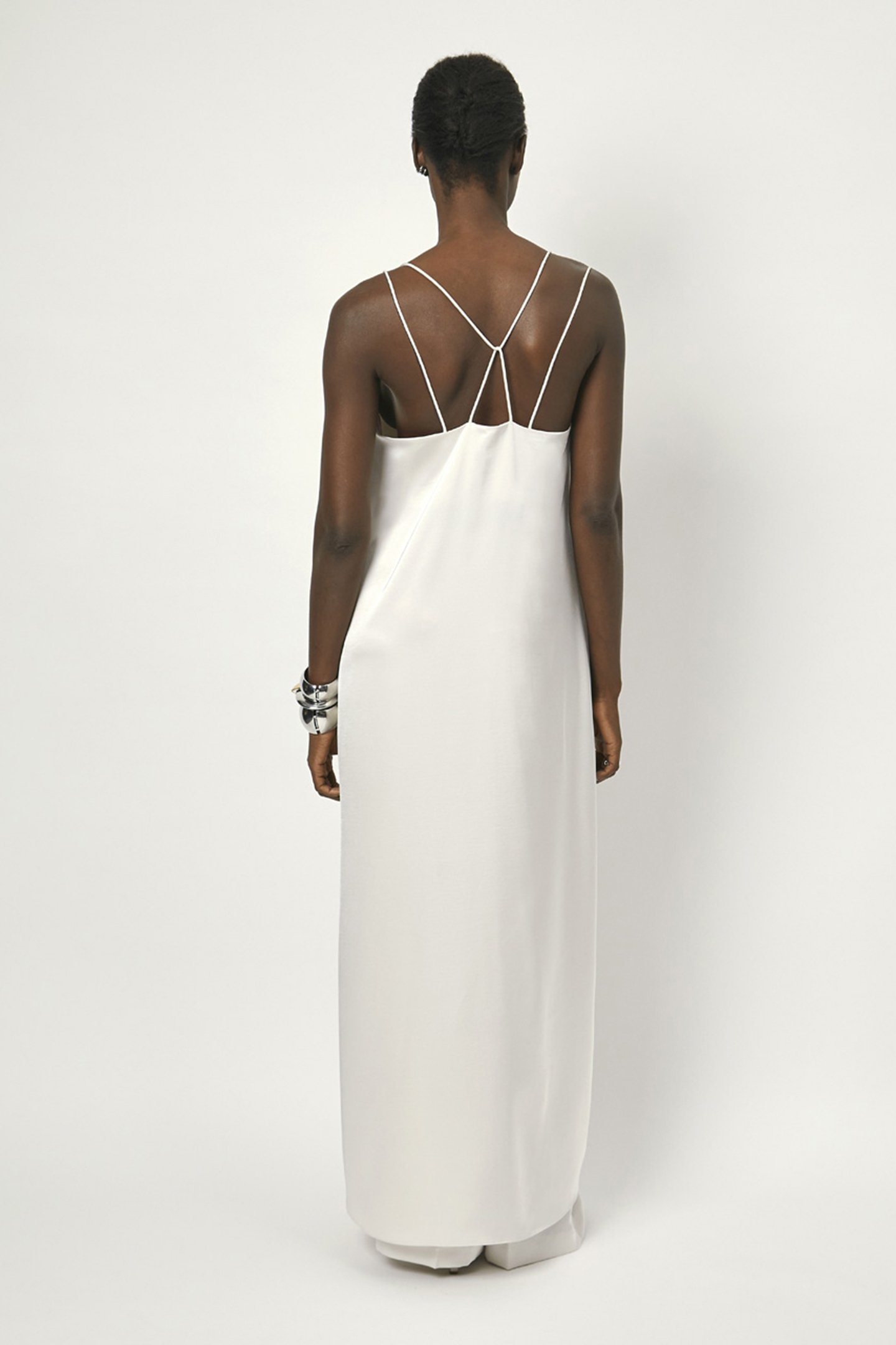 LOAN SATIN DRESS BUTTER CREAM 2