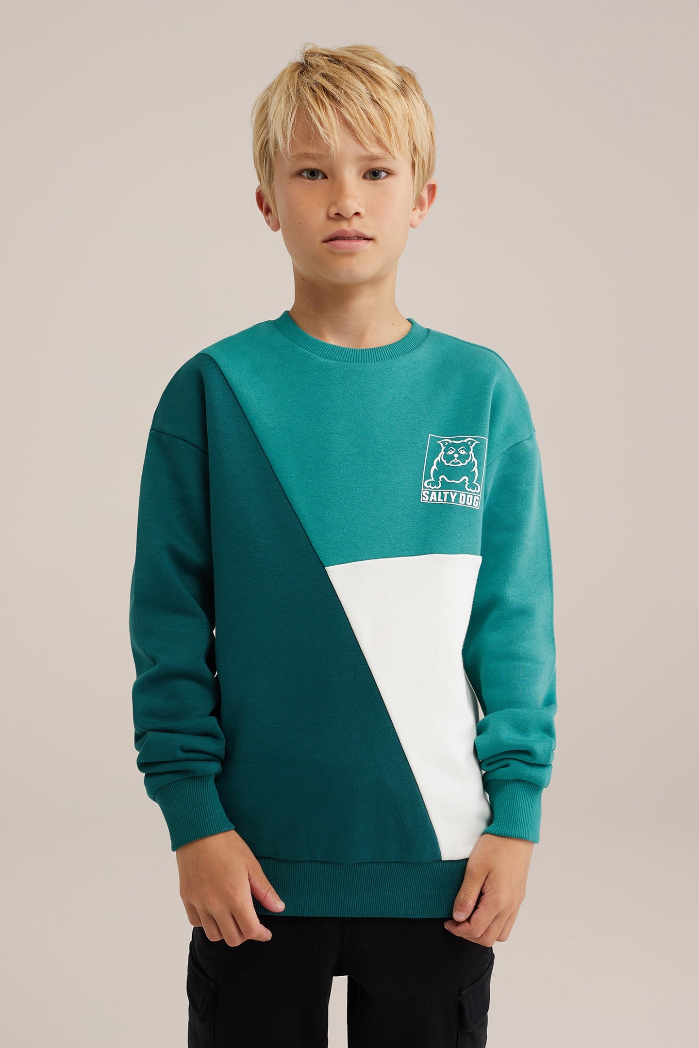 SWEATER BRIGHT GREEN 1