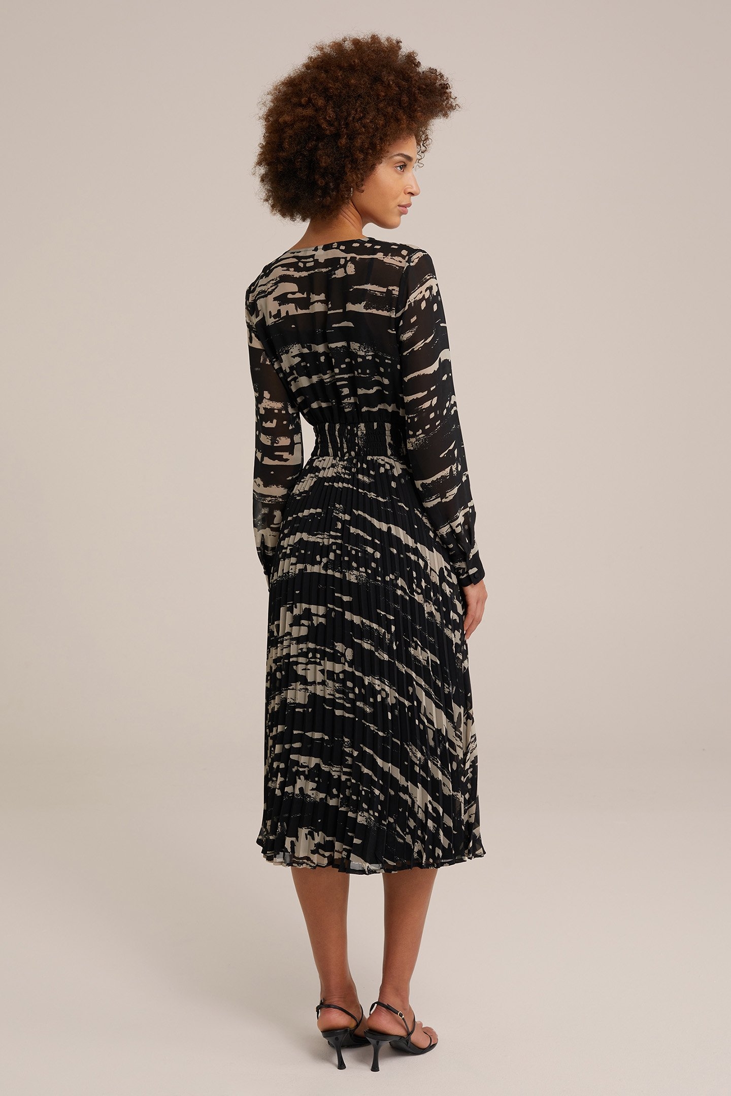 DRESS MID LENGTH BLACK 2