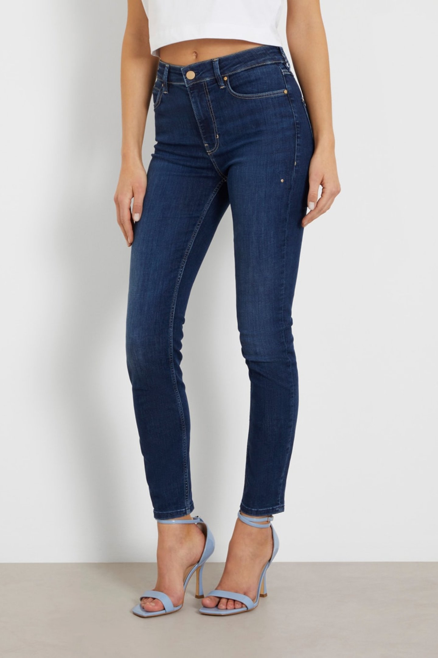 1981 SKINNY EAU DARK 1