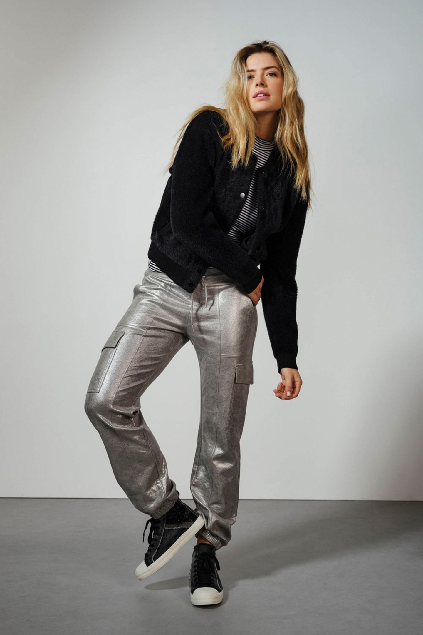 TROUSERS CARGO COATED SILVER 1