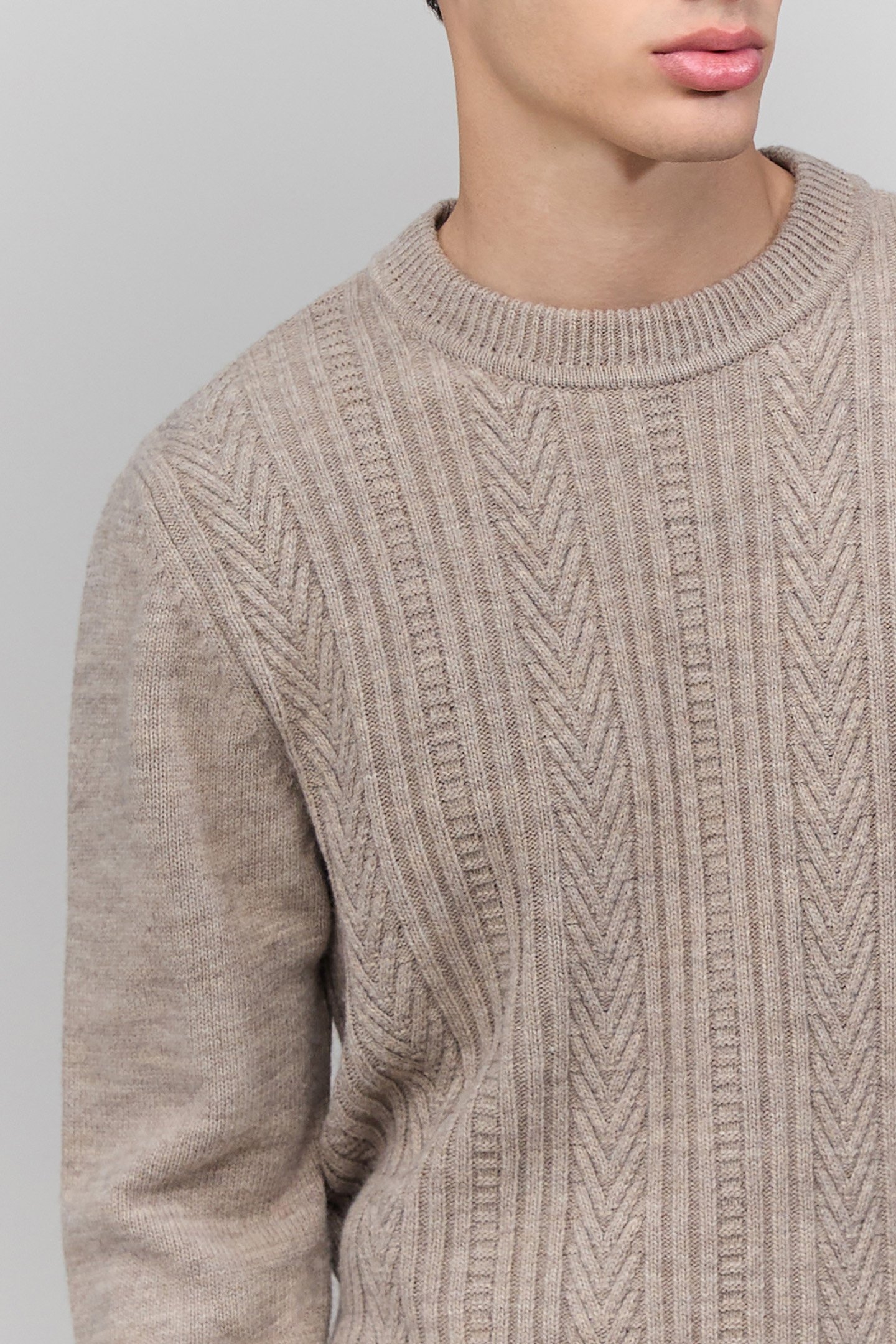 RAW KNIT CABLE SWEATER 4