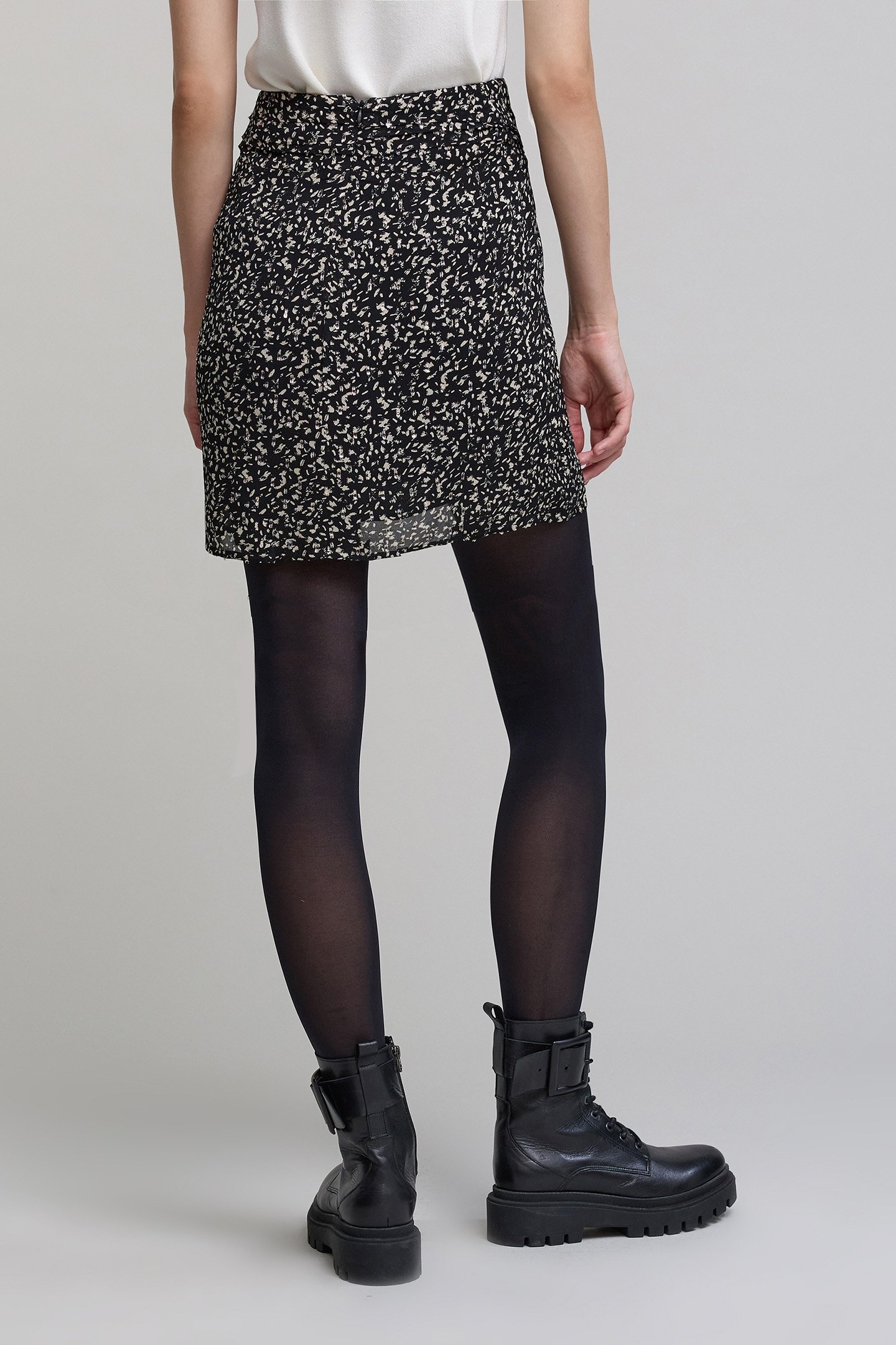 ROCK TACHIST PRINT BLACK SKIRT 2