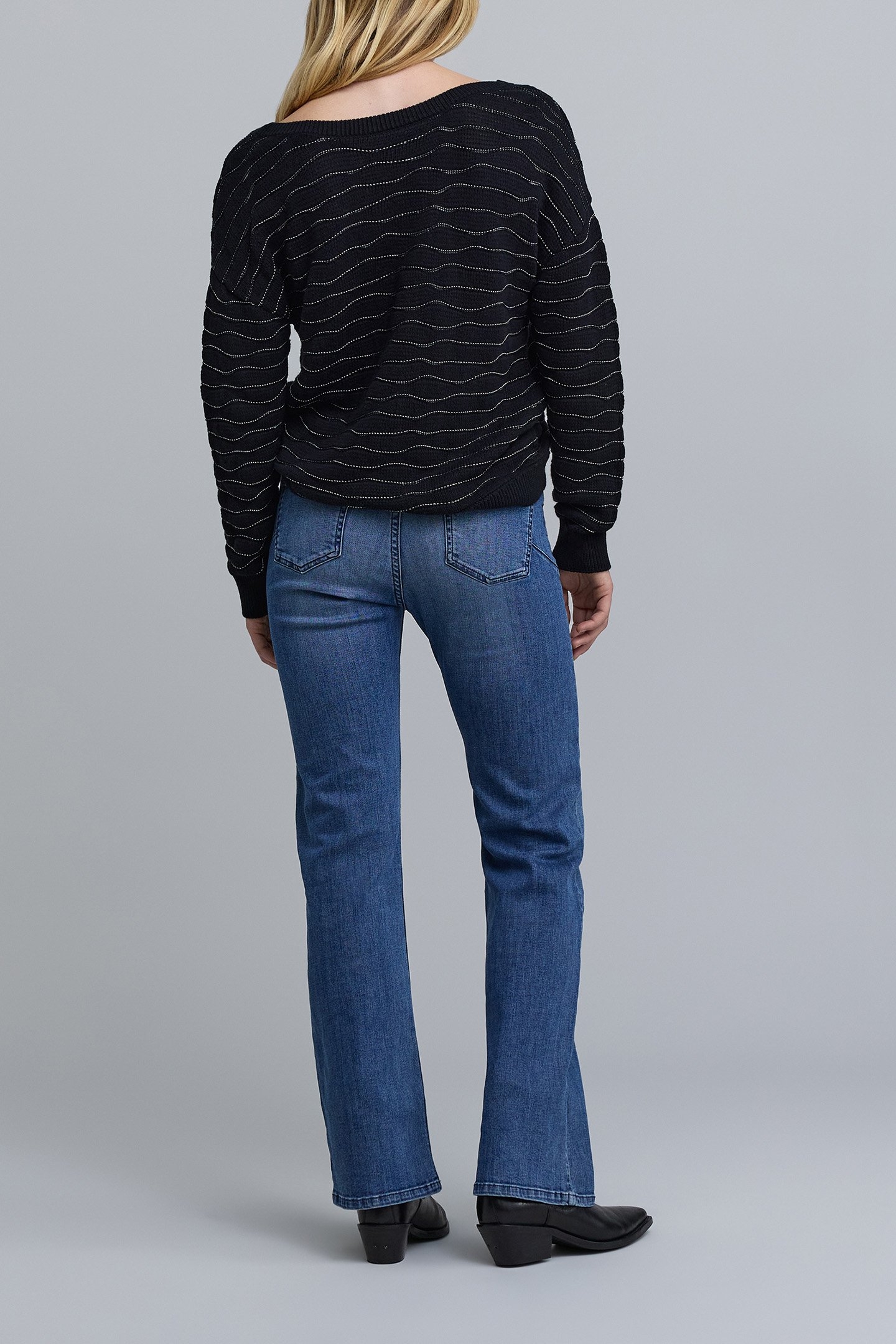 BLACK LUREX STRIPE KNIT SWEATER FRONT/BACK 4