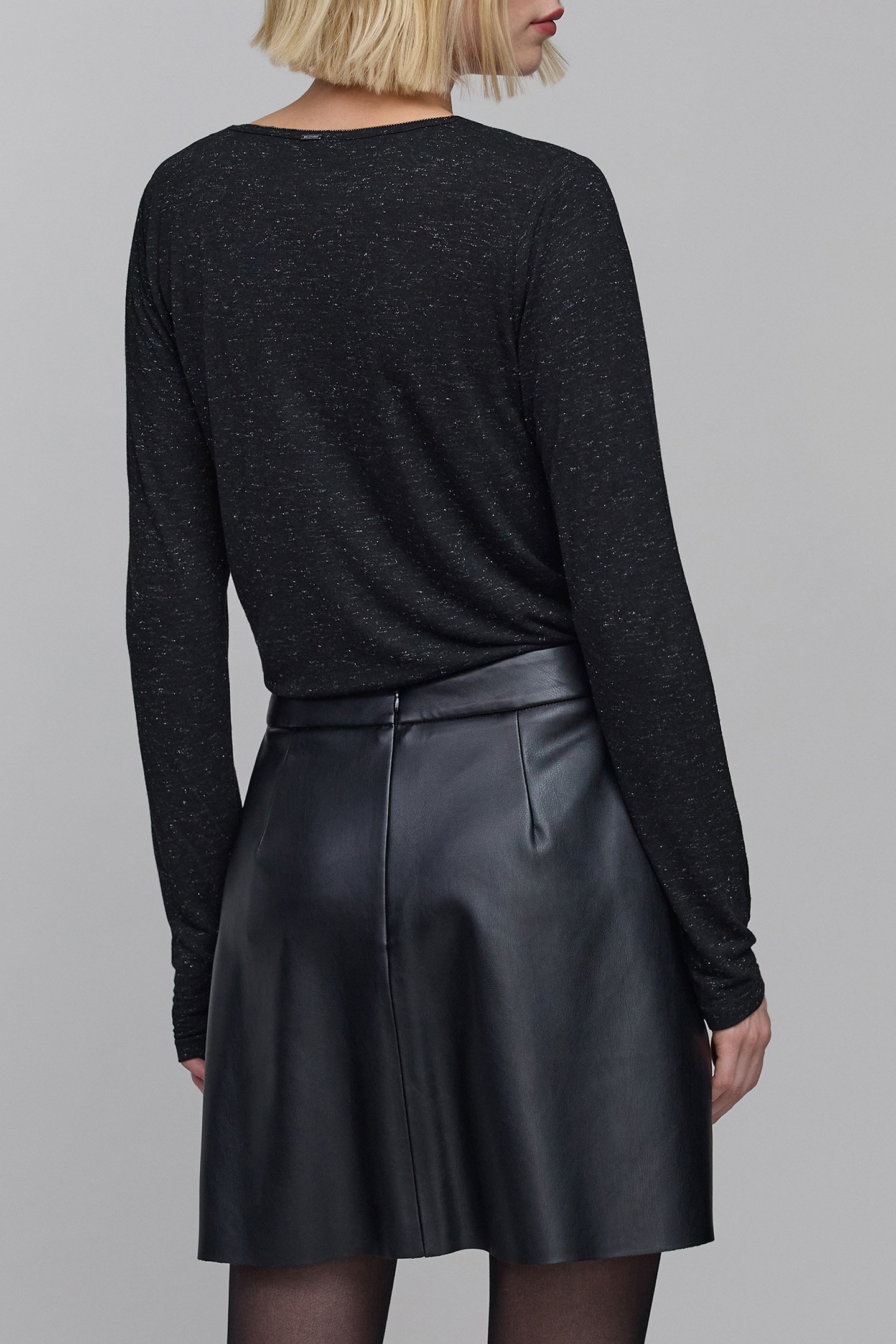 BLACK KNIT TEE WITH LUREX JEWEL COLLAR 2