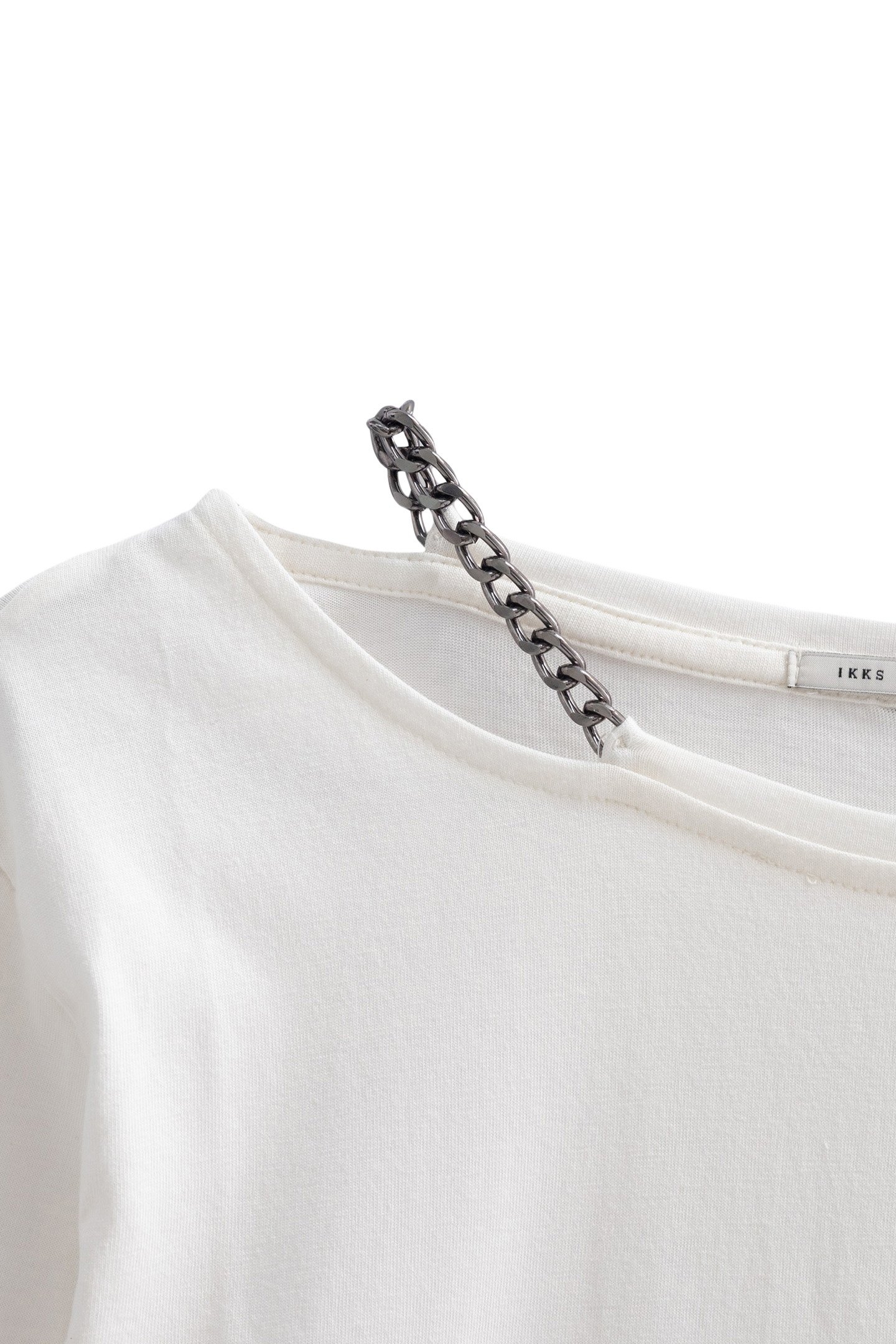 OFF-WHITE CHAIN NECK T-SHIRT 7