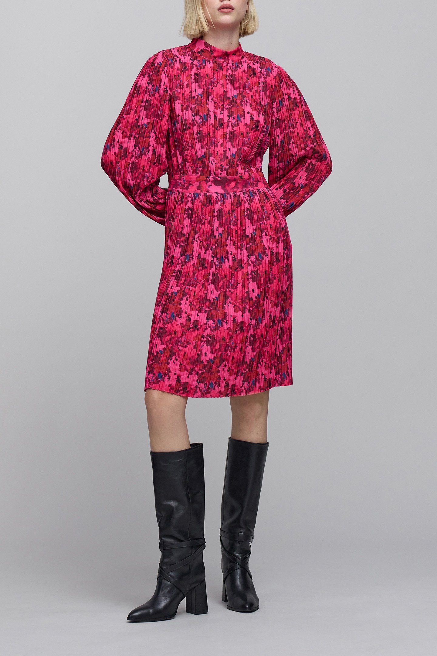 PINK PLEATED ORIGAMI FLOWER PRINT DRESS 3