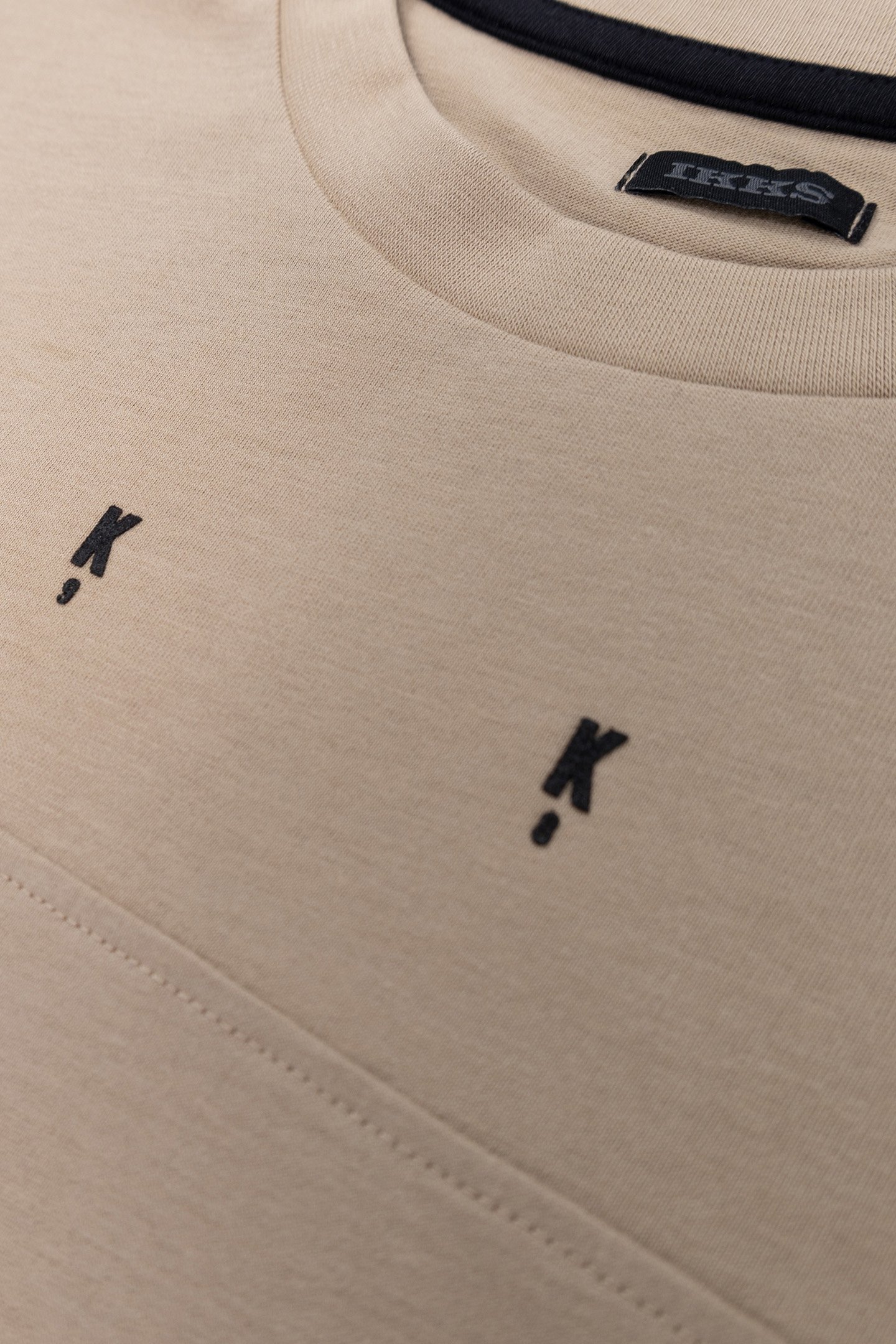 BOY'S BEIGE ORGANIC COTTON MAXI VISUAL BACK T-SHIRT 6