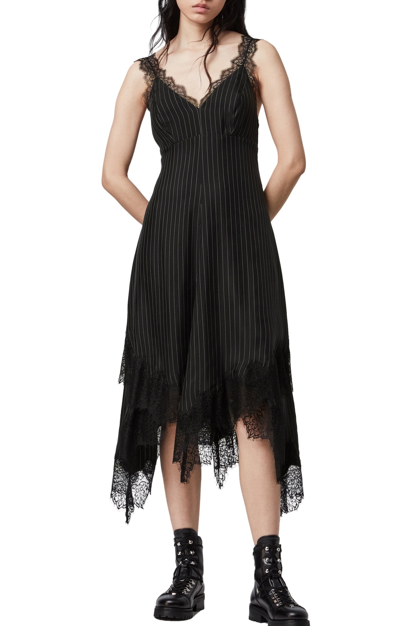 SKYLAR LACE DRESS BLACK 1