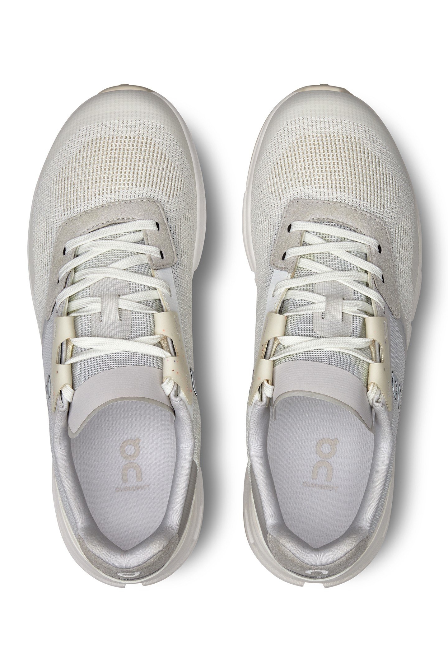 CLOUDRIFT 1 UNDYED-WHITE FROST 3