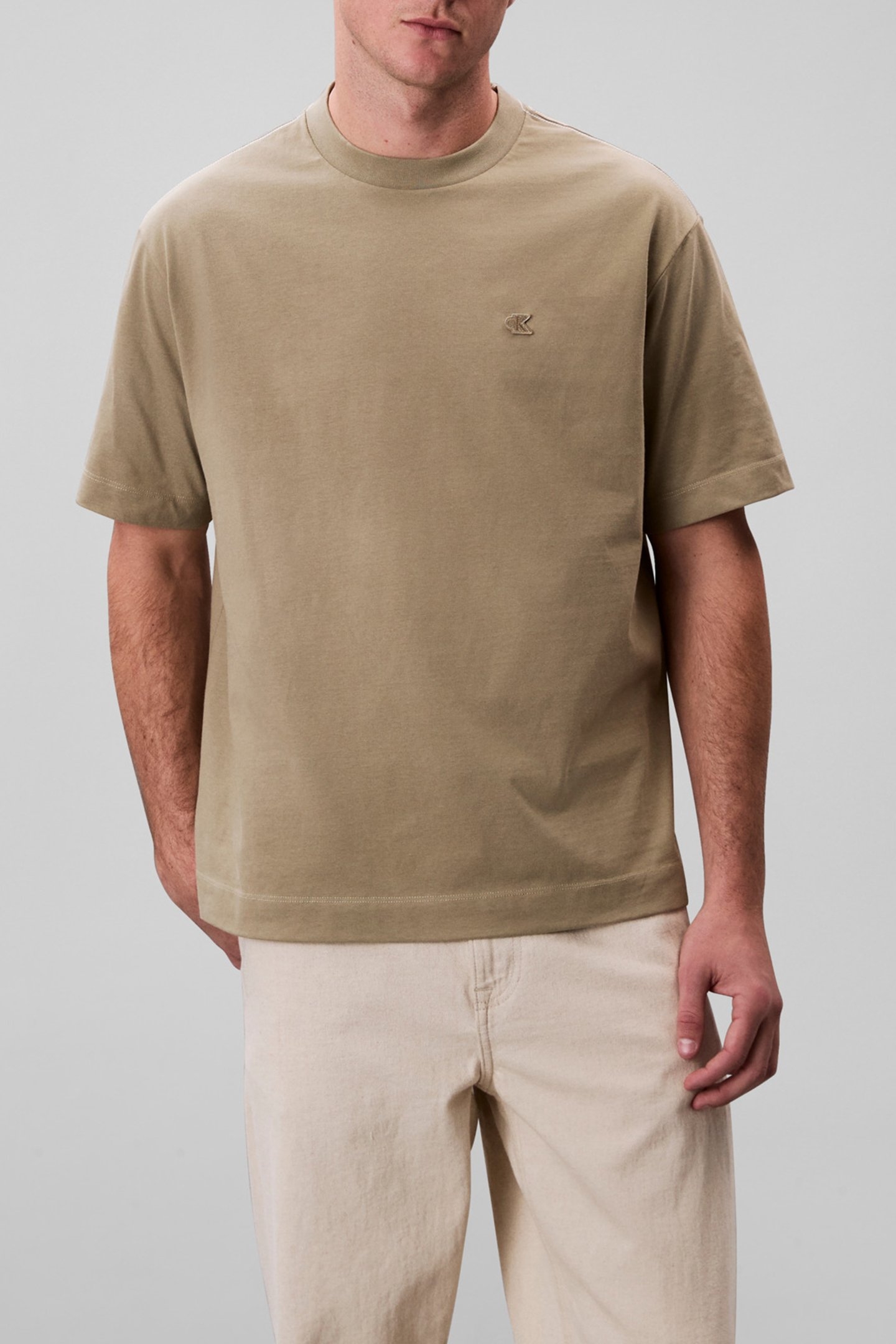 SS TOPSTITCH EMB PAT OVERLAND TREK 1