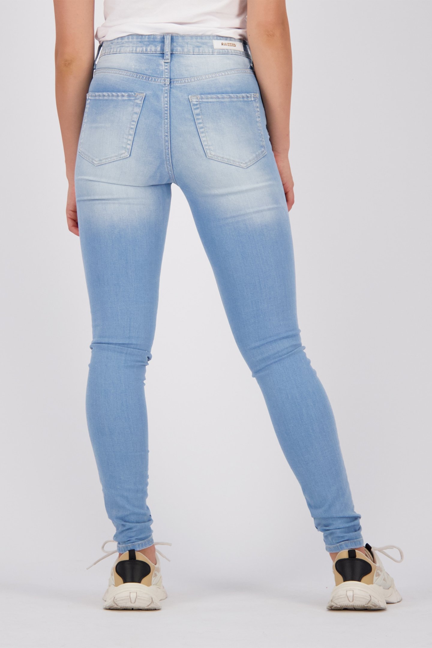 IVY JEANS LIGHT BLUE STONE 2
