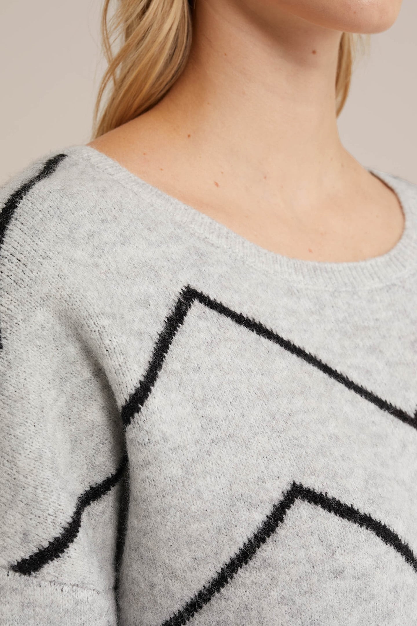 KNITTED PULLOVER LIGHT GREY 5