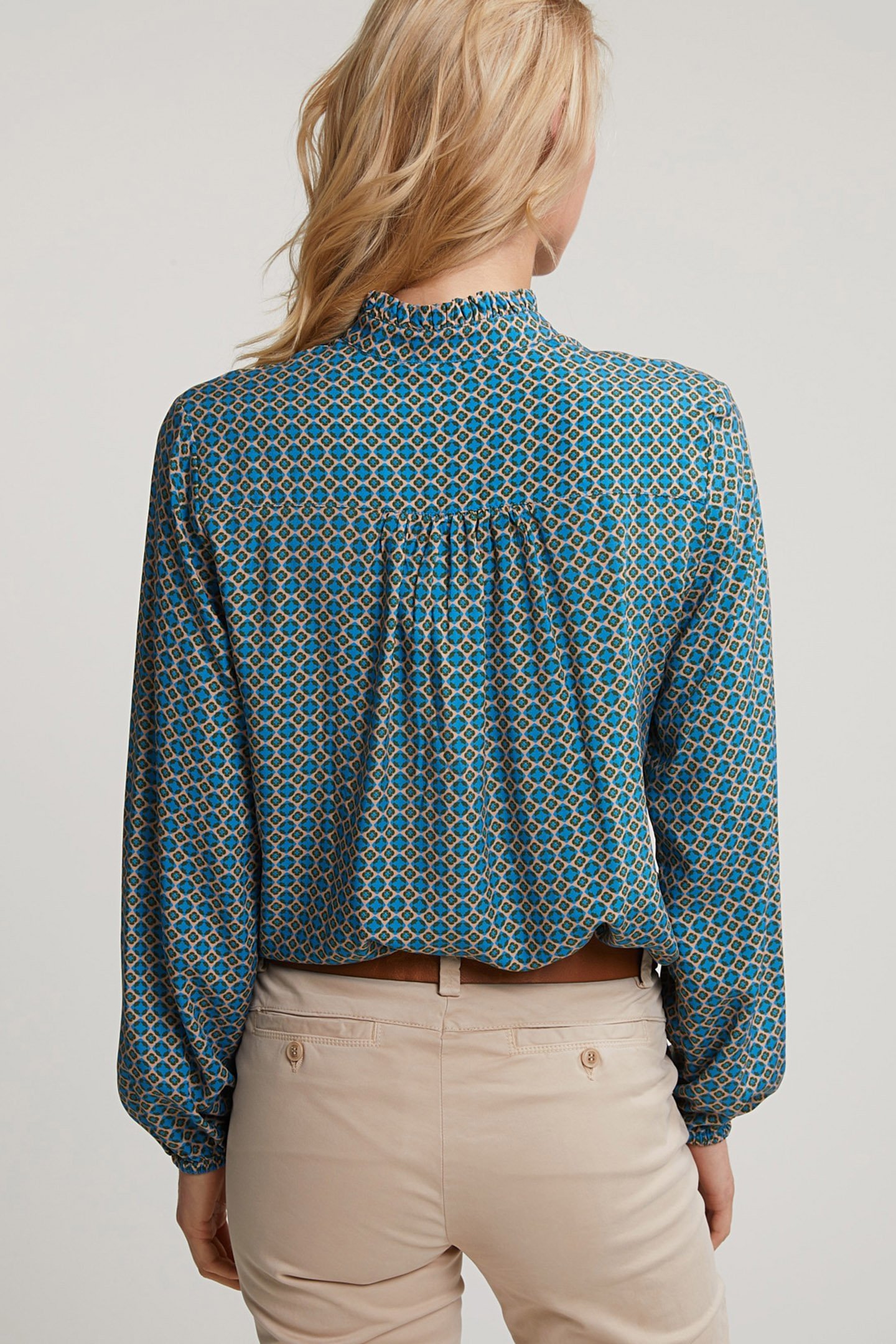 BROWN/BLUE FANTASY BLOUSE RUFFLE COLLAR 2