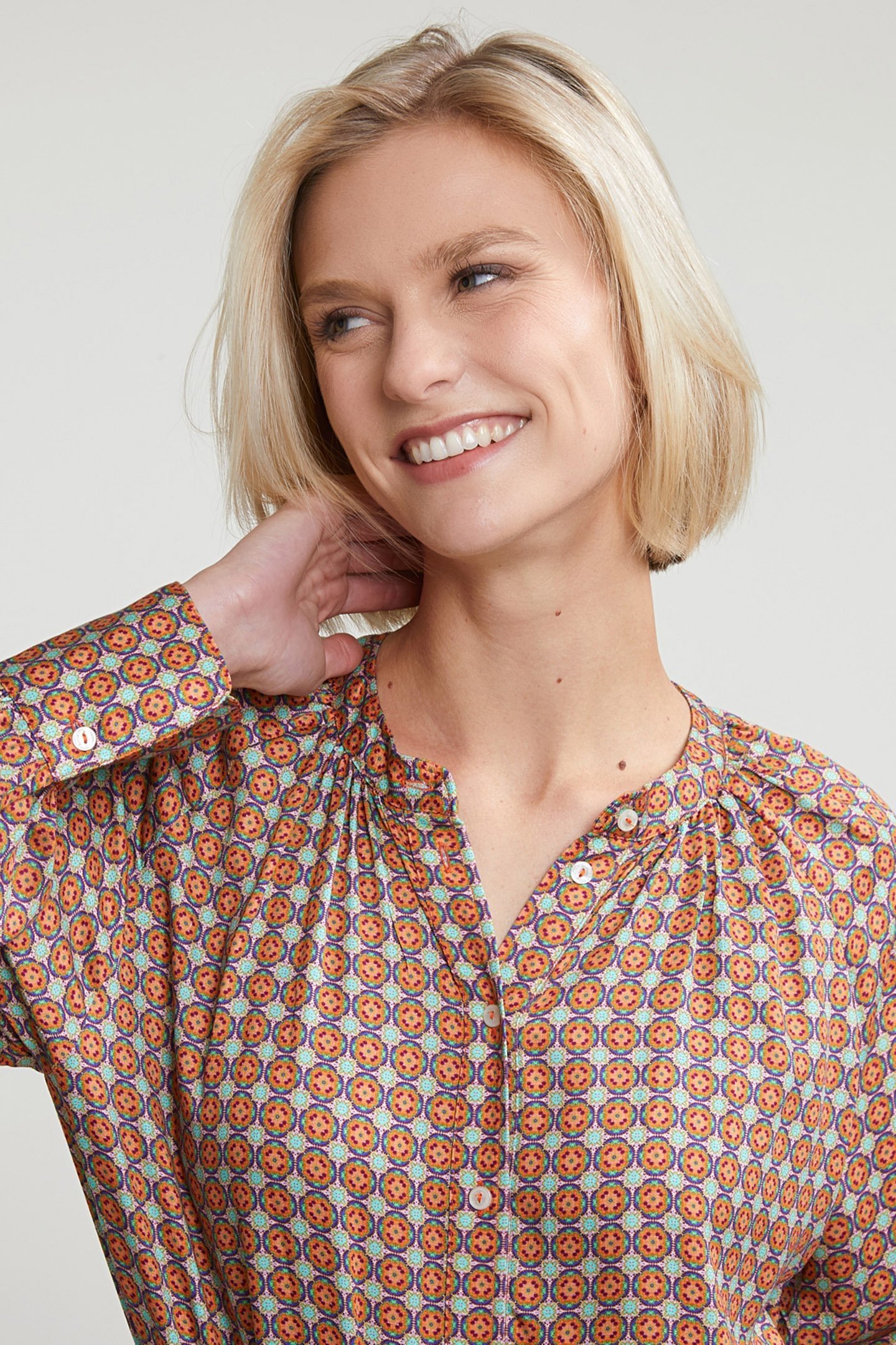 ORANGE/GREEN FANTASY BLOUSE WITH BUTTONS 4