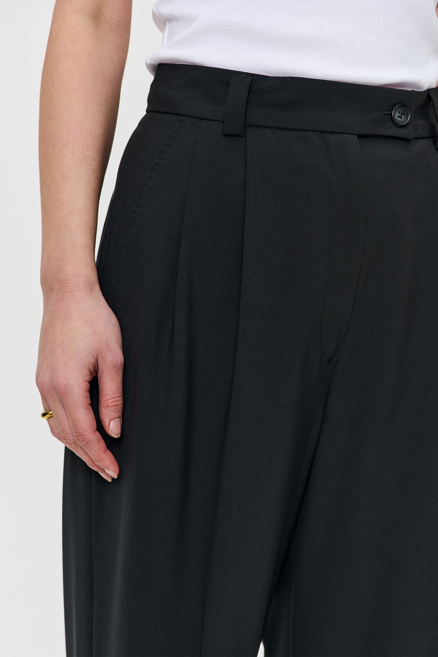 TROPICAL WOOL STRAIGHT PANTS BLACK 6