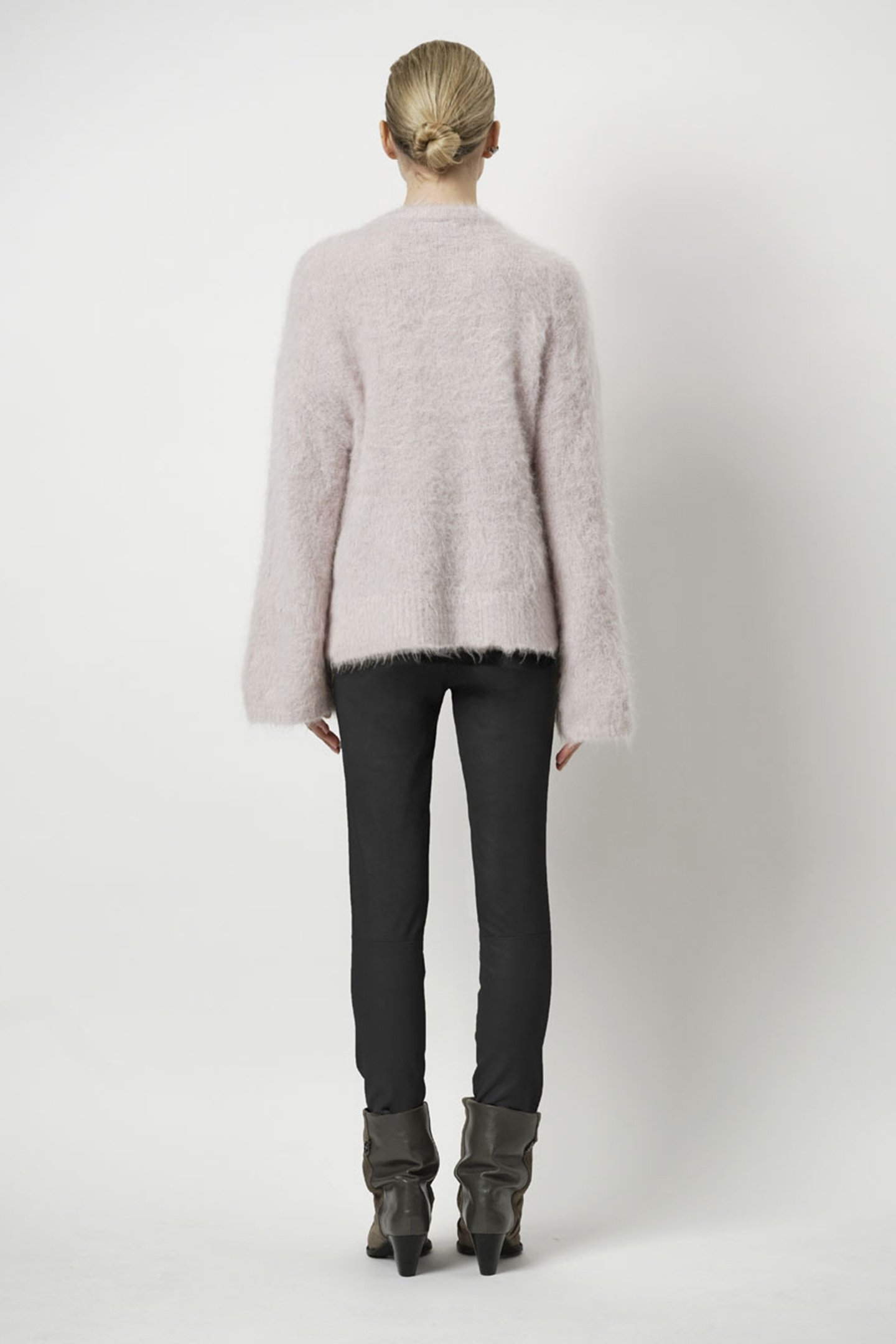 ADDAX CREWNECK SWEATER LOTUS PINK 2