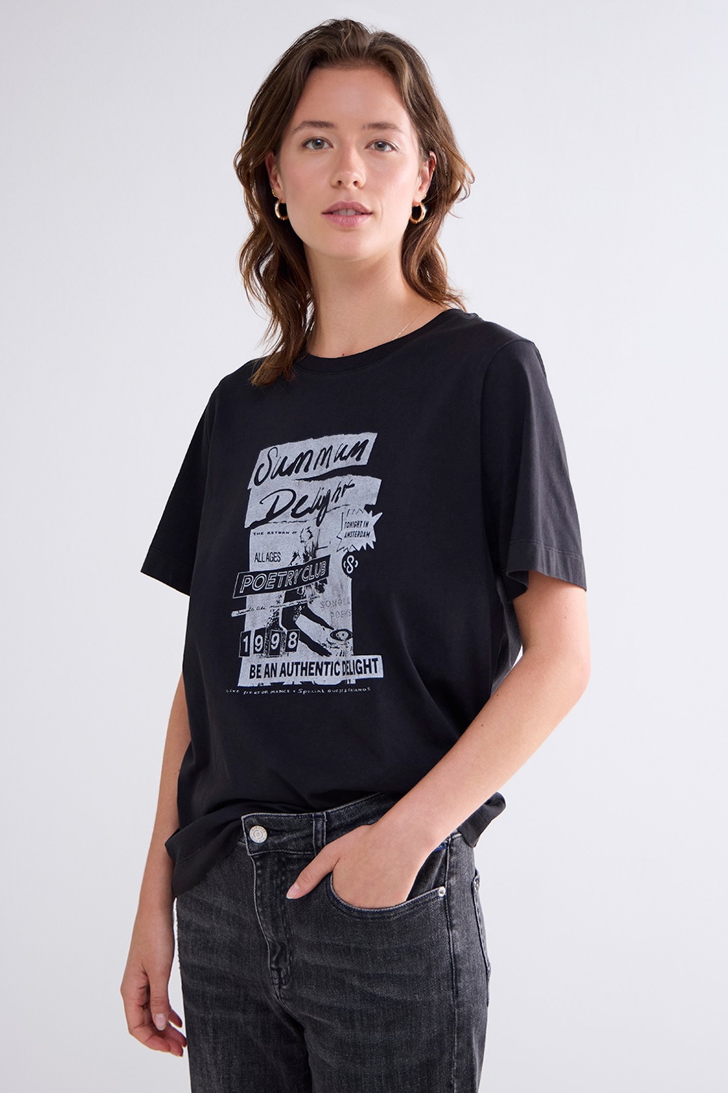 ROUND NECK T-SHIRT BLACK 1