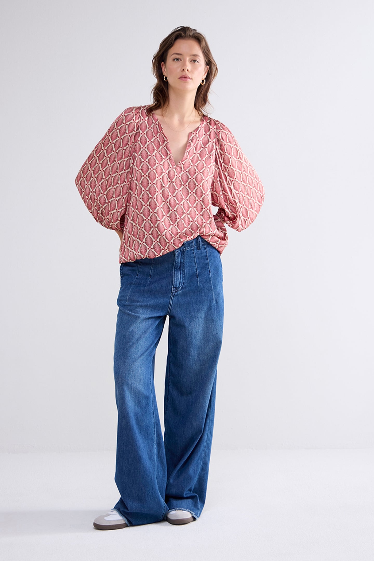 TOP ALLOVER PRINT TRUE RED 2