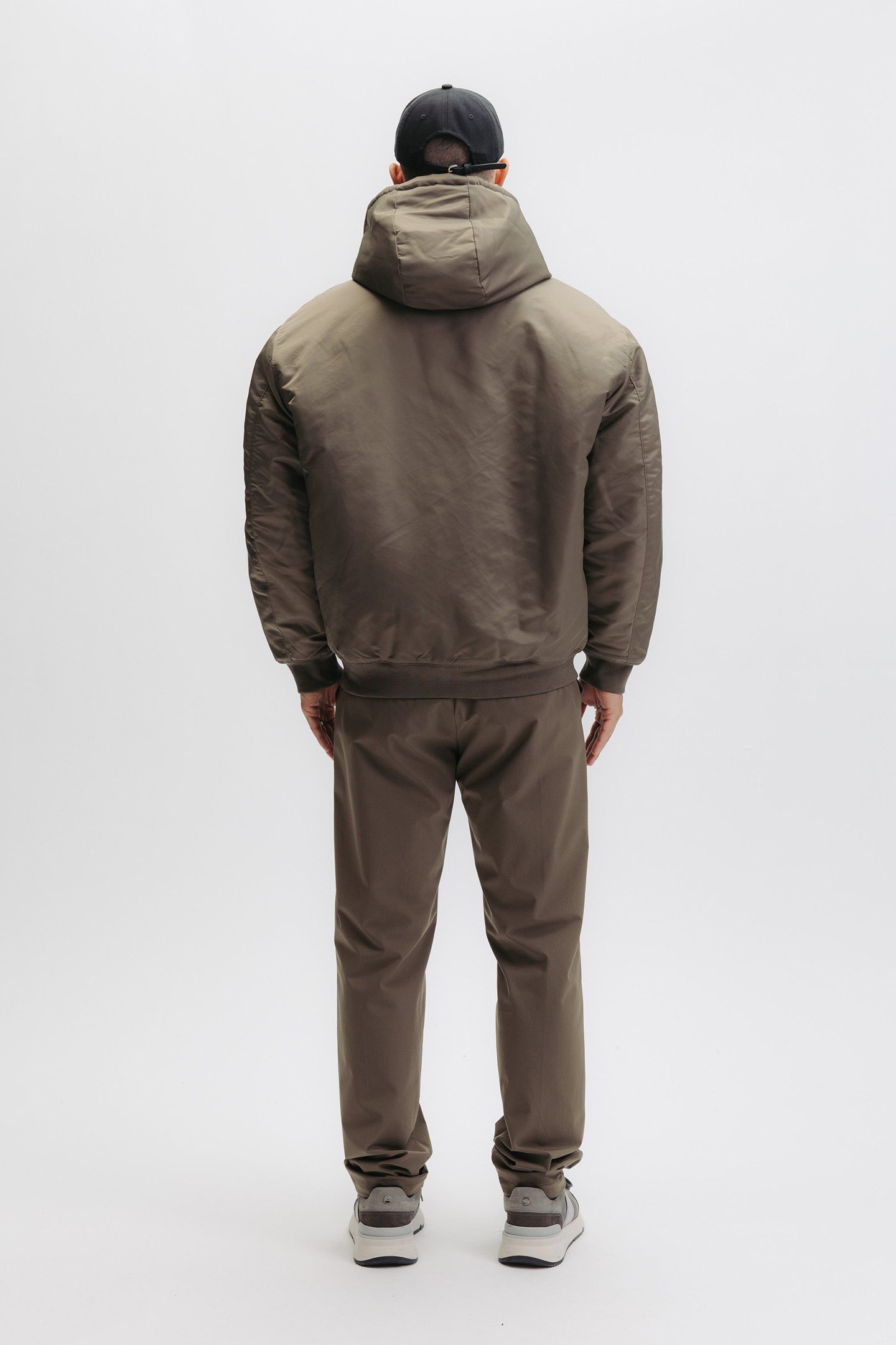 Q SERIES HOODED BOMBER JACKET TARMAC GREY 2