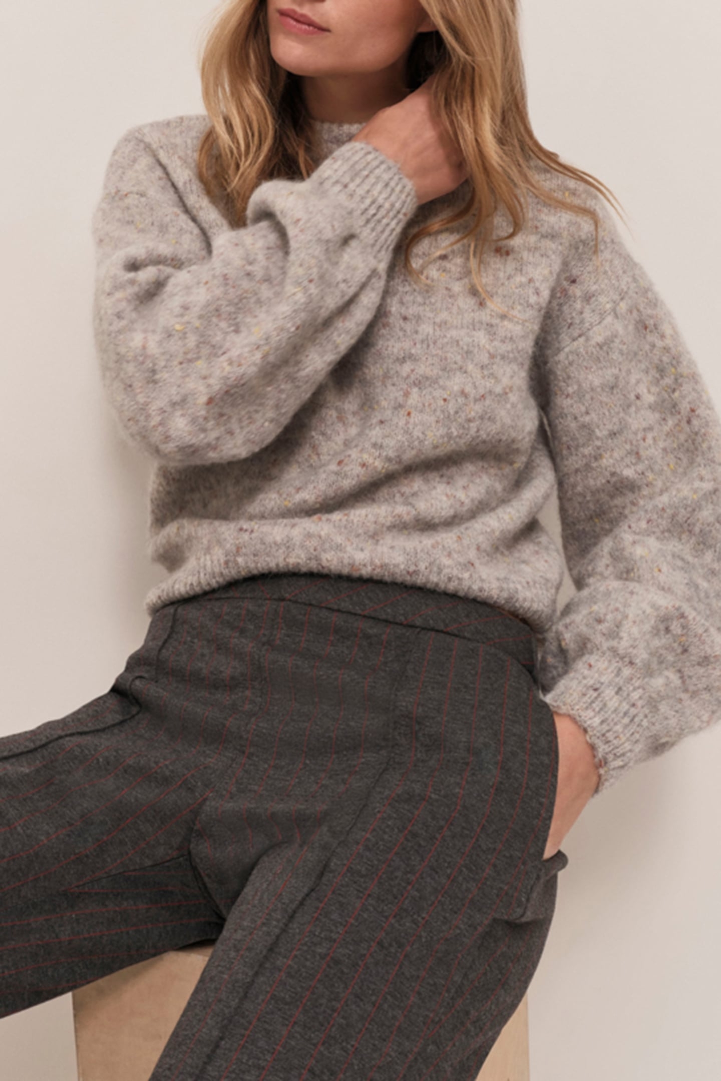 TAIPEI - HEATHER GRAY KNIT SWEATER WITH DOUBLE-KNIT FABRIC 3